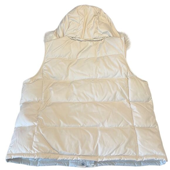 GAP Ivory Full Zip and Snap Faux Fur Trimmed Hooded Puffer Vest Size XL - Picture 4 of 13
